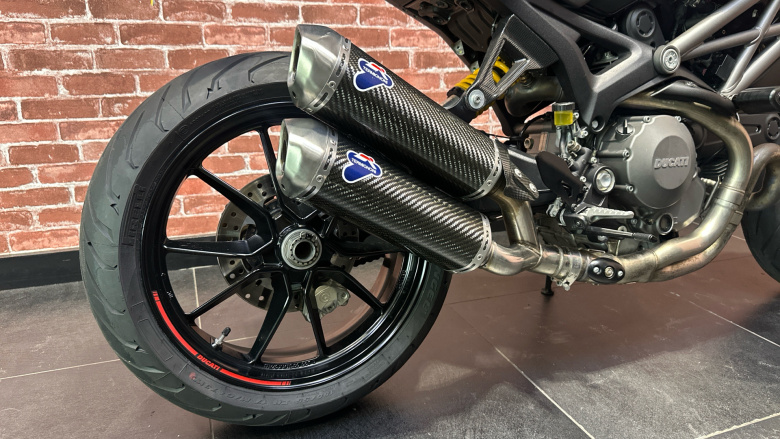 Ducati Monster 1100 Evo ABS DTC